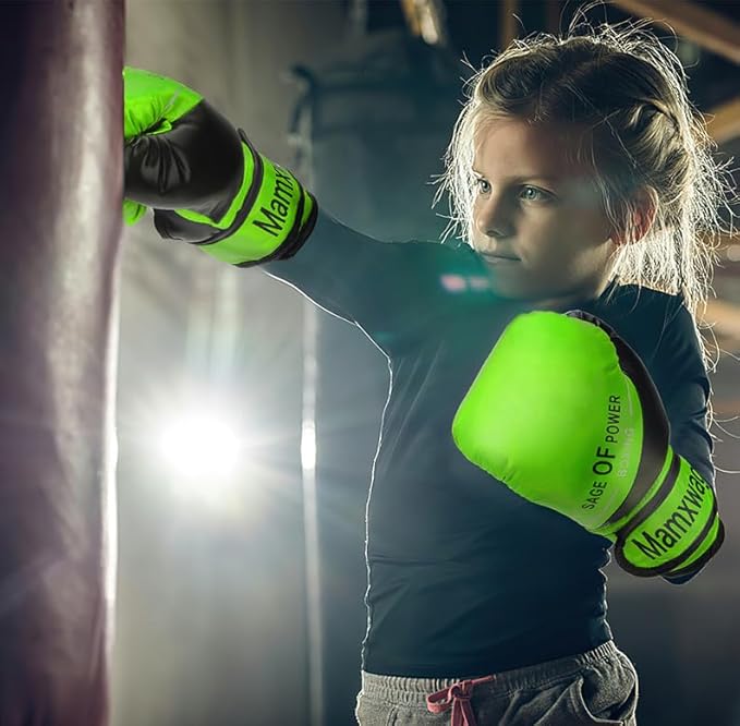 3-in-1 Boxing Gloves and Punching Mitts Set for Kids, Sports Boxing Gloves Boxing Pads with Hand Wraps, Kids Boxing Equipment Set for MMA, Karate, Muay Thai, Taekwondo