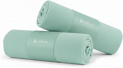 Wellrox Microfiber Hand Towel- Absorbent Sweat Towels, Workout Towels for Women- Yoga Mat Towel for Pilates, Hot Yoga, Gym Workouts (2 Pack, Green)