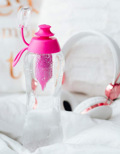 Dafi Sport Water Bottle with Filter Pink 0.3L – BPA-Free Reusable Bottle with Activated Carbon Filter – Removes Chlorine Taste & Odor – Perfect for Active Lifestyle Travel Gym Work – Made in Europe