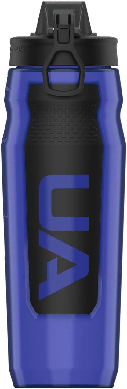 Under Armour 32oz Playmaker Squeeze Water Bottle | Squeeze