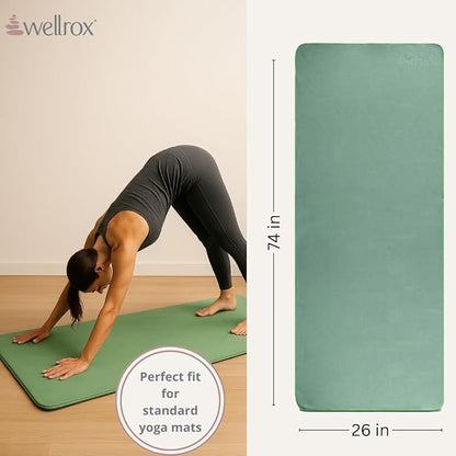 Wellrox Microfiber Yoga Mat Towel with Grip – Ultra Absorbent, Super Soft, and Quick Dry Hot Yoga Towel Non Slip for Pilates, Bikram, and Fitness Workouts (74” x 26”, Green)