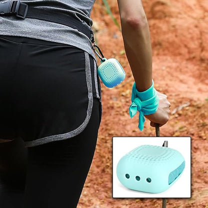AKOAK Outdoor Travel Quick Drying 40CM Towel with Portable Creative Silicone Box, Microfiber Cold Sports Quick Drying Towel, Gym, Beach, Yoga, Sports Travel (Green)