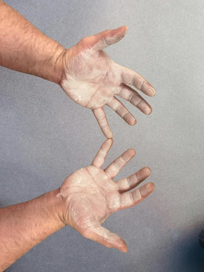 Liquid Grip Chalk. Velvet Touch. Used for Weightlifting and Gymnastics. Very Low Dust. Commercial Gym Friendly