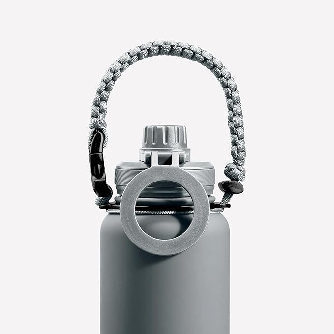 ZTAR Insulated Stainless Steel Water Bottle – Compatible with Magsafe usable as Tripod, Leak-Proof, Keeps Drinks cool or warm, For Travel, Gym, and Office, Ideal Gift for Women, Men & Kids, 22 oz