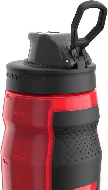 Under Armour 32oz Playmaker Squeeze Water Bottle | Squeeze