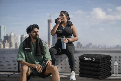 Quick D. Microfiber Gym Towels 16x27 Inch – 5 Pack, Quick Dry, Soft & Absorbent Workout Towels for Gym, Sports & Fitness (Honeycomb Black)