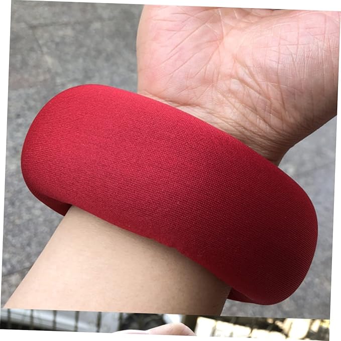 Kisangel 1pc Adjustable Weight-bearing Sandbags Wrist Guard Soft Breathable Sports Fitness Wristband for Women for Running and Workout Comfortable Red Wrist Support Band