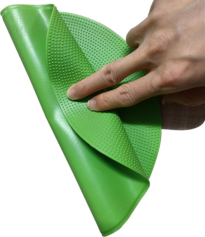 4 inch/9 Inch Colored Poly Spot Marker 12 Pcs, Non-Slip Rubber Agility Markers Flat Field Cones Floor Dots for Football, Basketball Training Markers, Dance Practice and Drills with Flat Cones Points