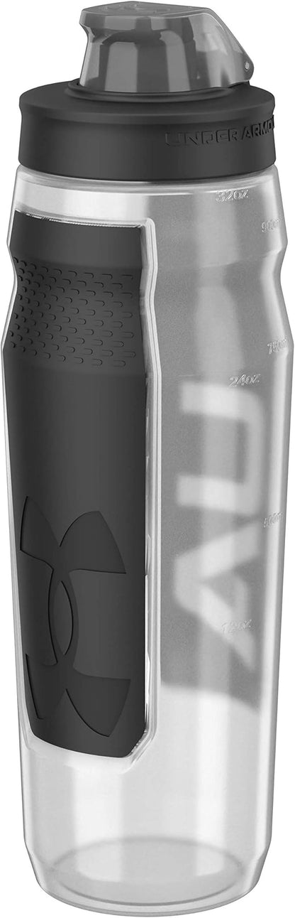 Under Armour 32oz Playmaker Squeeze Water Bottle | Squeeze