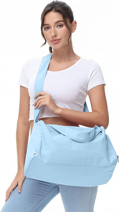 Small Gym Bag for Women with Shoes Compartment, Stylish Duffle Travel Bag for Plane, Lightweight Duffle Bag for Women & Men, Sport Gym Tote Bag with Wet Pocket for Yoga, Pilates, Swimming