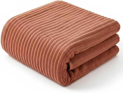 Microfiber Towel 35x70 Inches - Ultra Soft & Quick Dry, Lightweight Bath Towel for Gym, Travel, Spa, Beach, Yoga | Hotel Grade