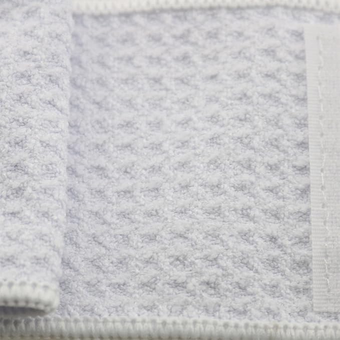 DGZZI Slim Sports Towel Portable Quick Dry Hand Towel Football Accessories Gym Workout Sweat Towel Customizable Logo Embroidery White