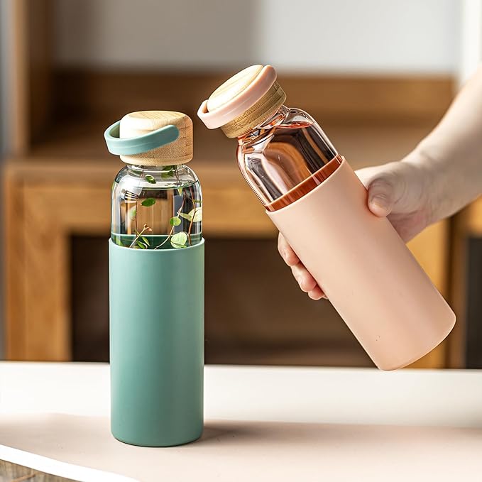 21oz Borosilicate Glass Water Bottle with Non-Slip Sleeve & Leak-Proof Lid-Reusable Drink Bottle for Office,Travel,Gym,Hiking-Ideal Gift for Home,Car & Fitness Enthusiasts (2pcs Pink)