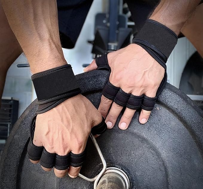 Workout Gloves for Men & Women, Smartwatch Compatible Ventilated Gym Gloves with Wrist Wrap Support, Breathable Weight Lifting Gloves for Fitness, Training & Cycling with Excellent Grip
