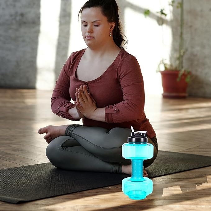 TOYANDONA Dumbbell Shape Water Bottle 2600ml Large Capacity Plastic Fitness Bottle Portable Sports Drinking Kettle for Gym and Outdoor Workout