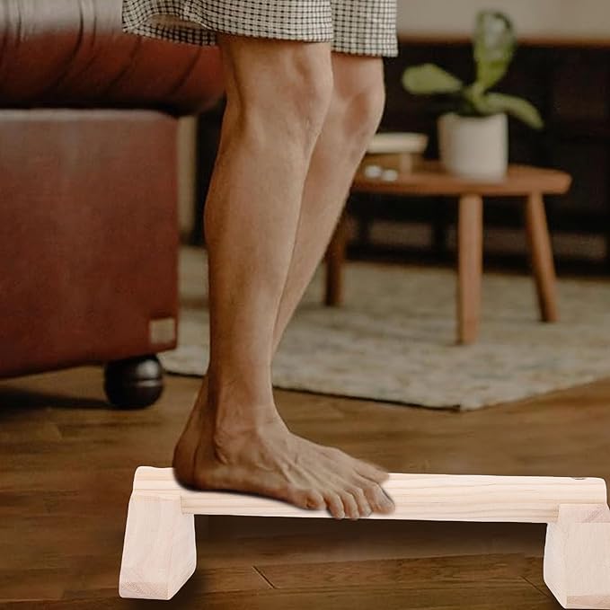 Wood Push Up Bars, Calisthenics Equipment with Base Non Slip Parallettes Bars Handstand Practice Support Pole Pushup Handles Fitness Blocks for Men and Women Strength Training