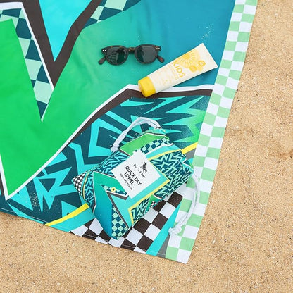 Dock & Bay Kid's Towel - Quick Dry, Sand Free - Compact, Lightweight - 100% Recycled - Includes Bag - Tide Skater - Large (160x90cm, 63x35)
