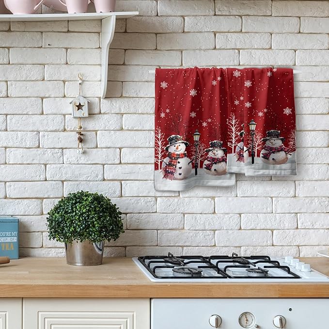 Christmas Snowman Red Dish Towels Winter Snow Bathroom Hand Towels 28.3x14 Inch Set of 2 Cute Snowman Snowflake Decorative Bath Towel for Kitchen Gym Spa Hotel